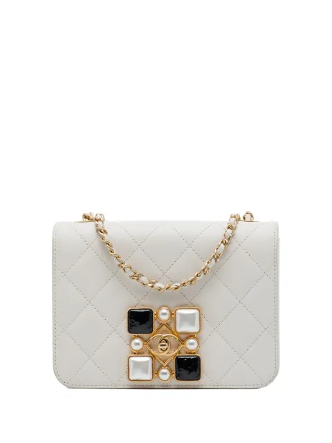 CHANEL Pre-Owned 2020 Small CC Quilted Calfskin Crystal Pearl Full Flap crossbody bag White HNJQXDE49USNHBT1