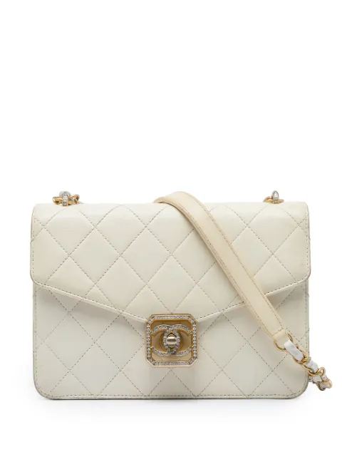CHANEL Pre-Owned 2021-2026 Quilted Lambskin Crystal Geometric CC Frame Flap crossbody bag White ZQTRWFYAY8B7E3HC