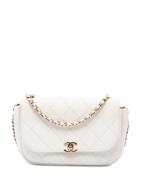 CHANEL Pre-Owned 2018-2019 CC Quilted Goatskin Casual Trip Flap crossbody bag White FXYK65RQUCIXLDVO