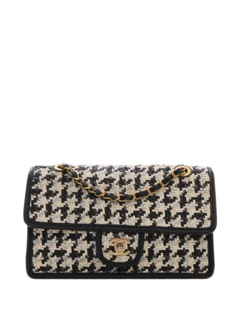 CHANEL Pre-Owned 2021-2026 CC Woven Lambskin and Viscose Houndstooth Single Flap shoulder bag Black VFTHOWWVJGX42AA6