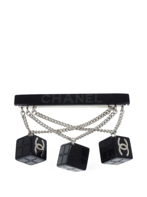 CHANEL Pre-Owned 2004 Dice CC dangle brooch Black 168329