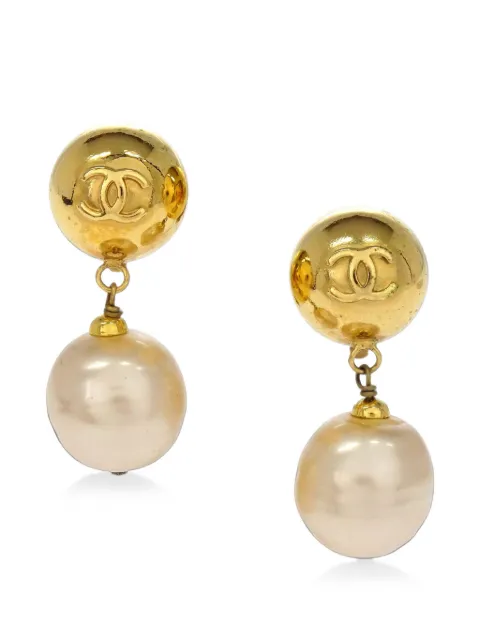 CHANEL Pre-Owned 1994 CC drop earrings Gold 188571
