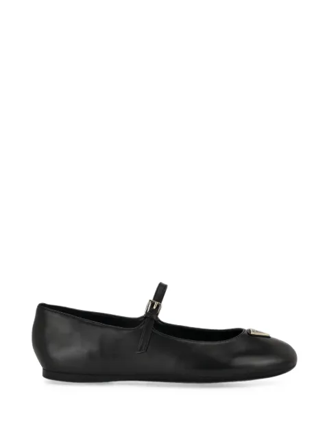 GUESS USA Kalida logo-plaque ballet flats Black GWKALIDA