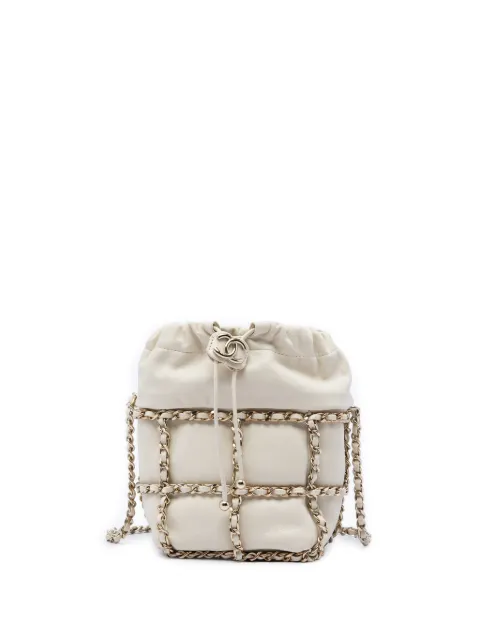 CHANEL Pre-Owned 2020 Mini Lambskin CC Chain Frame Drawstring bucket bag White I6681K6BVNZ6BDWI