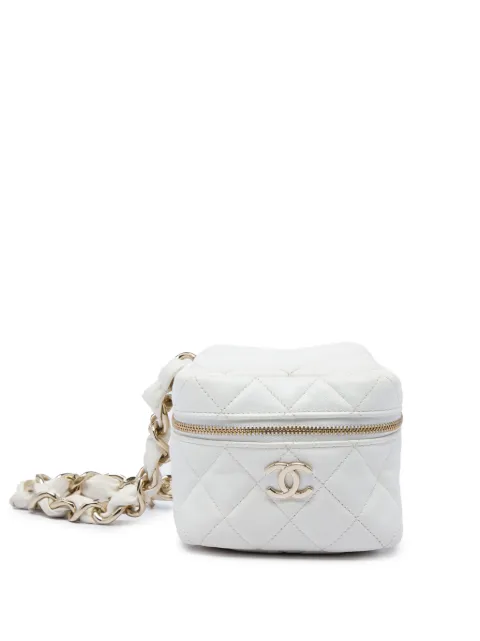 CHANEL Pre-Owned 2021 CC Quilted Lambskin Cube Zip Clutch with Chain vanity bag White MDUZVEN23RJTDR1I