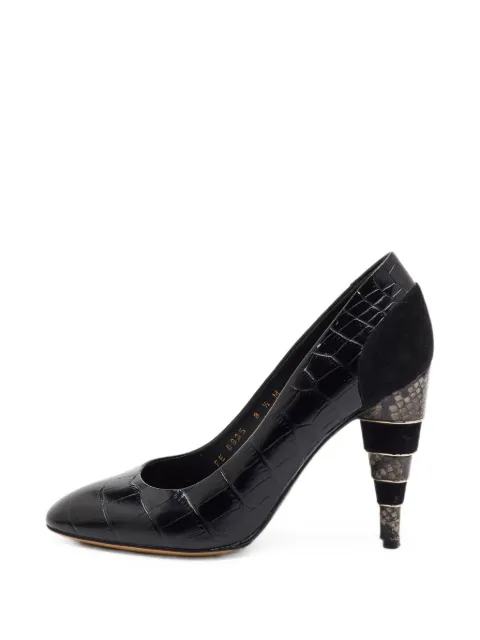 Ferragamo Pre-Owned croc-embossed pumps Black 1409874