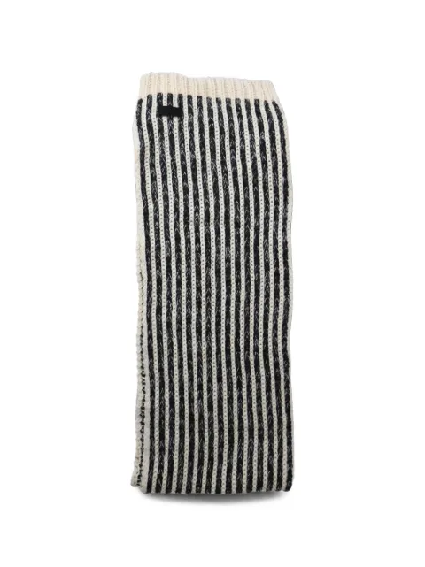 Saint Laurent Pre-Owned crochet-knitted scarf Neutrals RFCPUHKAC713732M