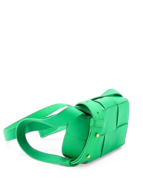 Bottega Veneta Pre-Owned Cassette Maxi Intrecciato Leather Candy crossbody bag Green FFY5YB2EXVZUAMFE