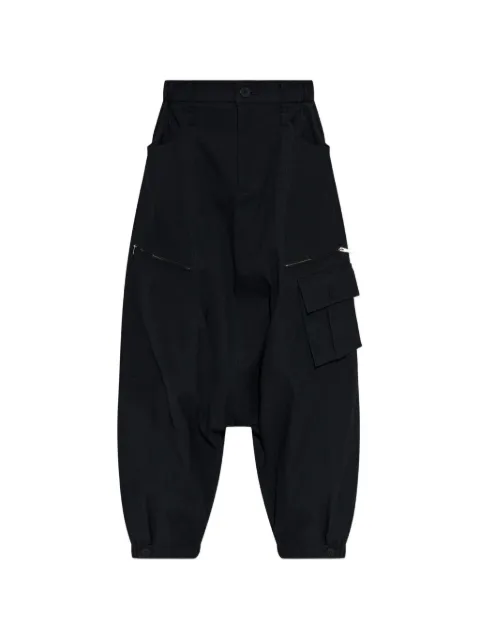 Issey Miyake low-crotch cropped cargo pants Black IM68FF0710