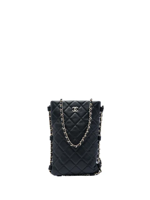 CHANEL Pre-Owned 2017-2018 CC Quilted Lambskin Chain Around Phone Holder crossbody bag Black P05IPY80DEW4Y4LH