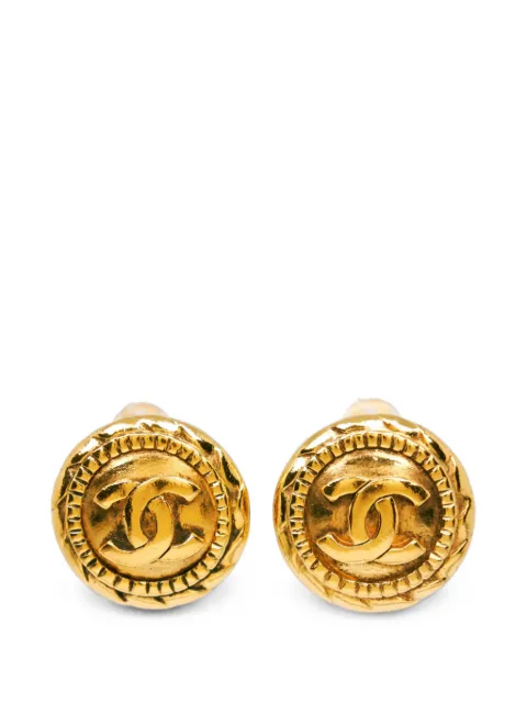 CHANEL Pre-Owned 1970-1980 CC Gold Plated Round Clip On Earrings costume earrings Gold 2S8KFY1WRYS3WGG2