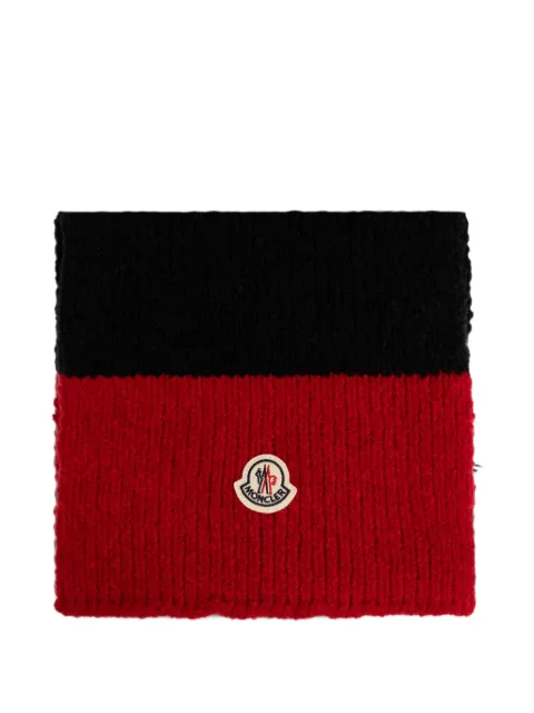 Moncler logo-patch chunky-knit scarf Red L20913C00016M7773