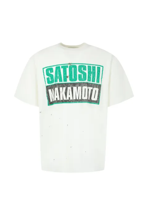 SATOSHI NAKAMOTO logo-print distressed T-shirt White SS26TEE021