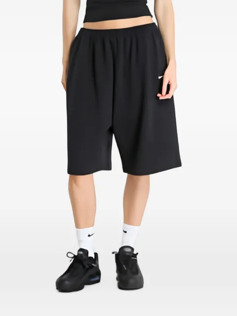 Nike logo-embroidered shorts Black IR1646010