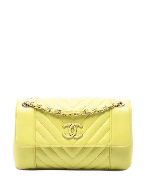 CHANEL Pre-Owned 2019 Small Quilted Calfskin Daily Chevron Flap crossbody bag Yellow A4IQTZMEESVXZRM9