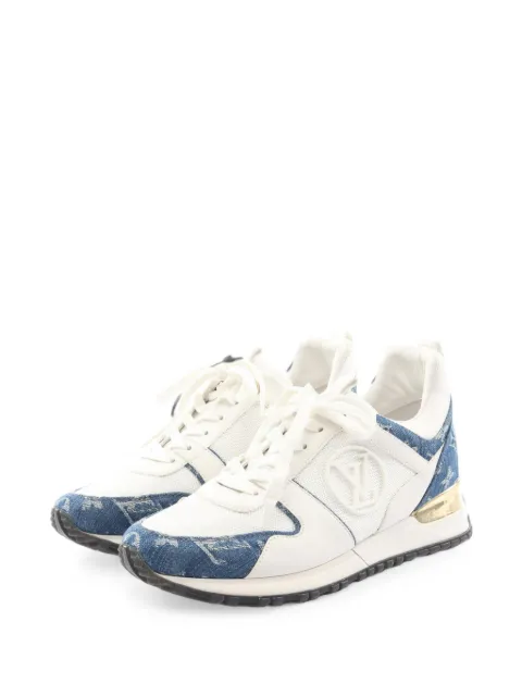 Louis Vuitton Pre-Owned 2019 Run Away Monogram sneakers White 1099178NV0159