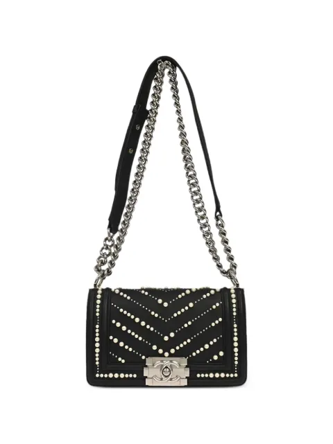 CHANEL Pre-Owned 2019 small Boy shoulder bag Black 197850