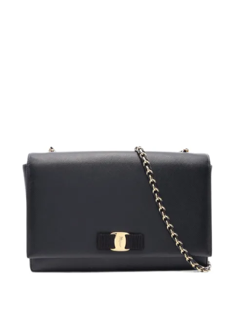 Ferragamo Pre-Owned 2010s Vara bow shoulder bag Black 1099312