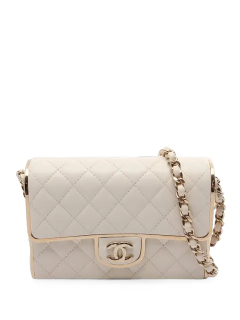 CHANEL Pre-Owned mini Minaudière matelassé shoulder bag White 1100625CKGG7UT9