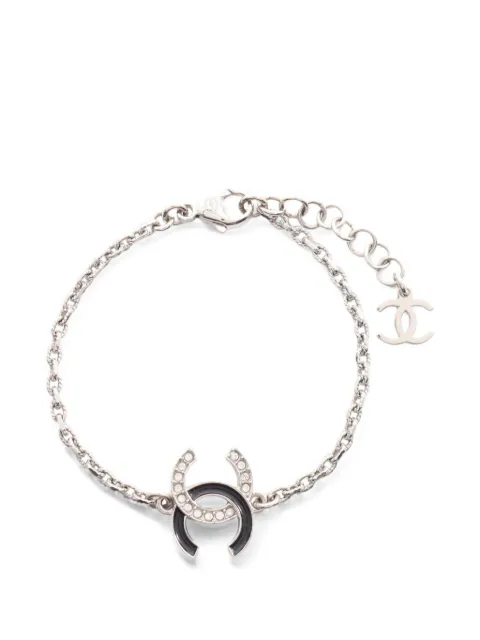 CHANEL Pre-Owned 2025 Coco Mark rhinestone-embellished bracelet Silver 1095215