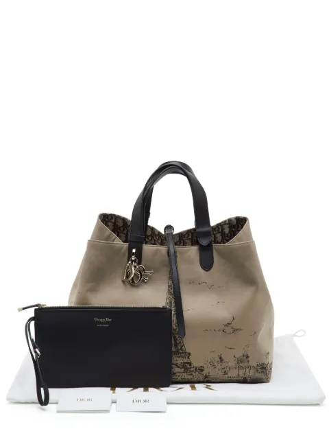 Christian Dior Pre-Owned 2024 Paris and Eiffel Tower tote bag Neutrals 1400042