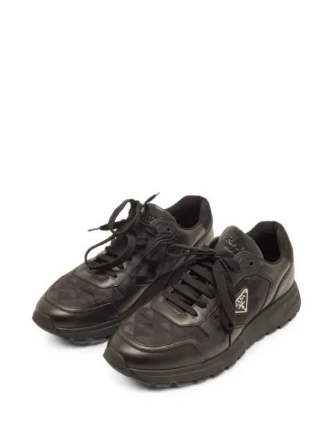 Prada Pre-Owned Prax 2.0 lace-up sneakers Black 1404560