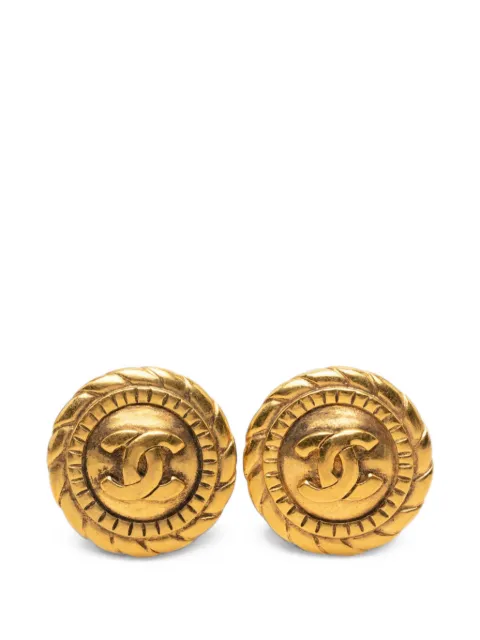 CHANEL Pre-Owned 1980-1990 CC Gold Plated Round Clip On Earrings costume earrings Gold CCFJHU1YC276FPGJ