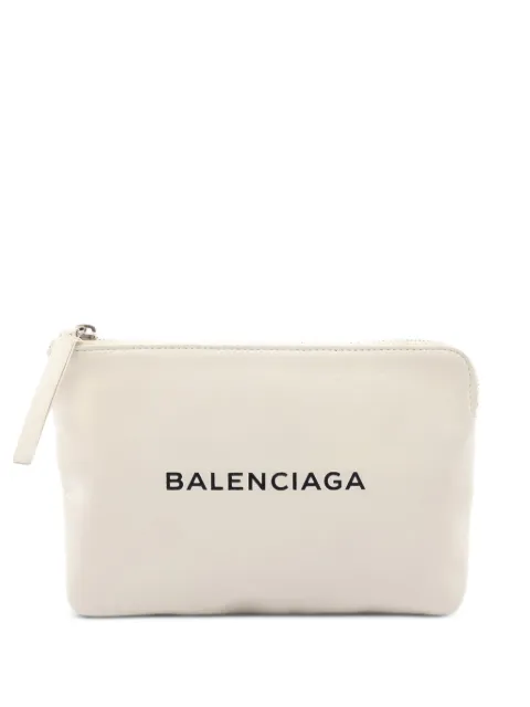 Balenciaga Pre-Owned 2018-2026 Leather Everyday Pouch M clutch bag White G9OIF9NW1AZ5ZLWR