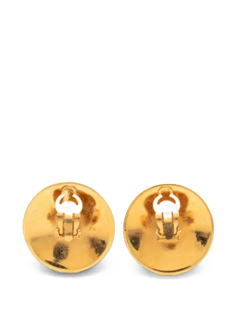 CHANEL Pre-Owned 1950-1970 CC Gold Plated Enamel Round Clip On Earrings costume earrings Gold 0ZZRD7IG42EFLBU0