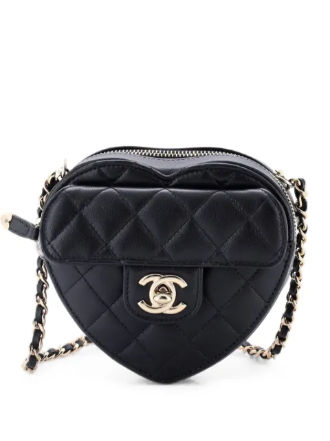 CHANEL Pre-Owned CC in Love Heart Clutch with Chain Quilted Lambskin crossbody bag Black O44IEMG1ZROZ8QUL