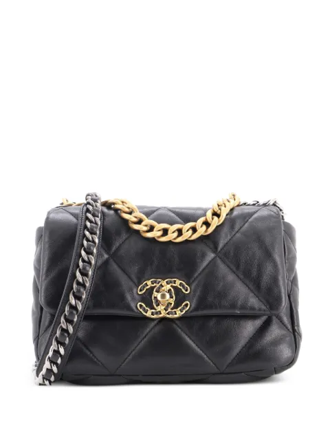 CHANEL Pre-Owned 19 Flap Bag Quilted Leather Medium crossbody bag Black 2DQEZYECNEV2ZLO1