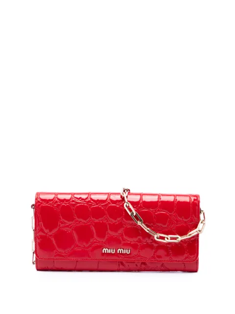 Miu Miu Pre-Owned 2010-2026 Croc Embossed Patent Wallet On Chain crossbody bag Red HN8OS4J1C02HBGJN