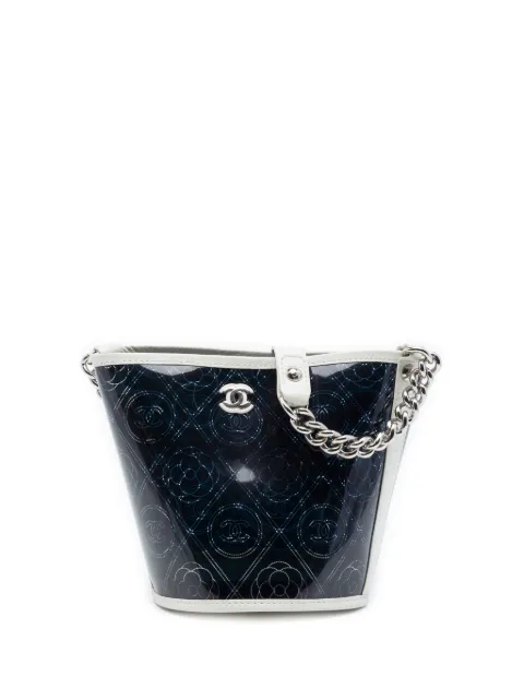 CHANEL Pre-Owned 2018 Small PVC and Crumpled Calfskin Camellia Coco bucket bag Black AB0MMOO9V2XFFPGB