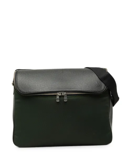 Louis Vuitton Pre-Owned 2002 Bicolor Taiga and Canvas Taimyr crossbody bag Green BHQD8SNOWIAKBQOI