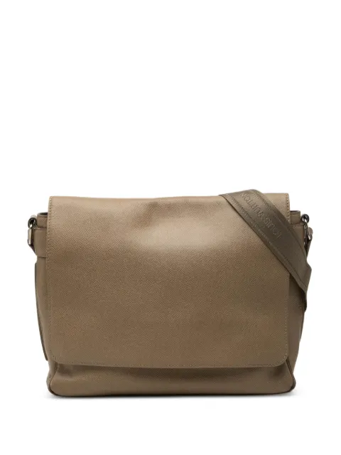 Louis Vuitton Pre-Owned 2013 Taiga Roman MM crossbody bag Brown M2VNMTS20VAFRN15