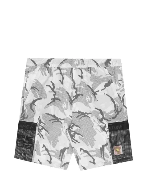 AAPE BY *A BATHING APE® camouflage-print mesh-pocket shorts White AAPSPM6880XAI