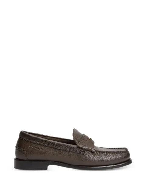 Tommy Hilfiger pebble-grain leather loafers Brown FM0FM05942GT6