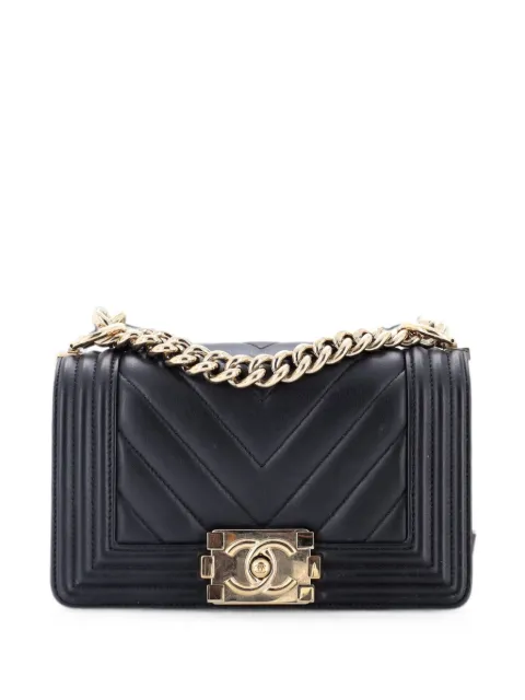 CHANEL Pre-Owned Boy Flap Bag Chevron Calfskin Small crossbody bag Black EWGP9Z3E08N88KRU