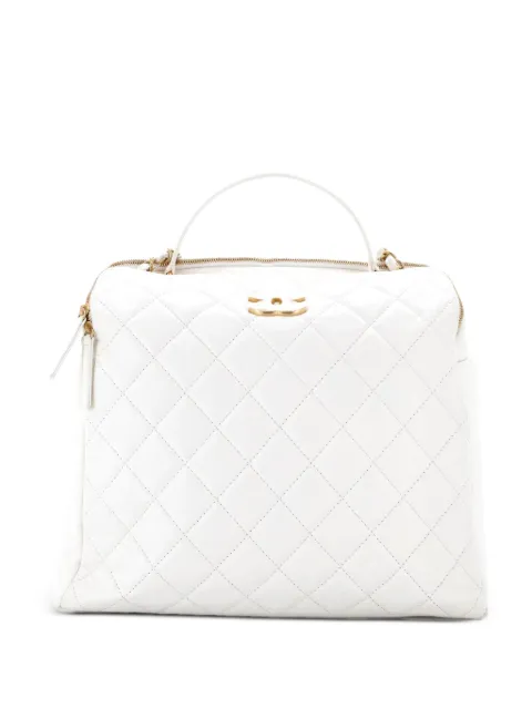 CHANEL Pre-Owned CC Double Zip Top Handle Bowler Bag Quilted Aged Calfskin Large handbag White JPHLMWFY4OG9N3UJ