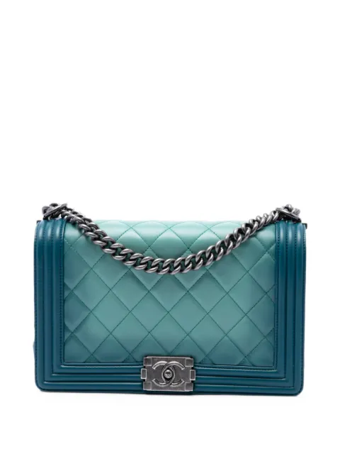 CHANEL Pre-Owned 2014 Medium Quilted Calfskin Ombre Boy Flap crossbody bag Blue 3JIVWZDR89SIJD9W
