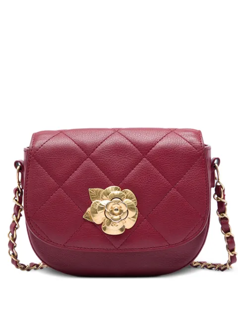 CHANEL Pre-Owned 2018-2019 Quilted Calfskin Camellia Turn Lock Flap crossbody bag Red 24WZFSU6RTBZKFBE