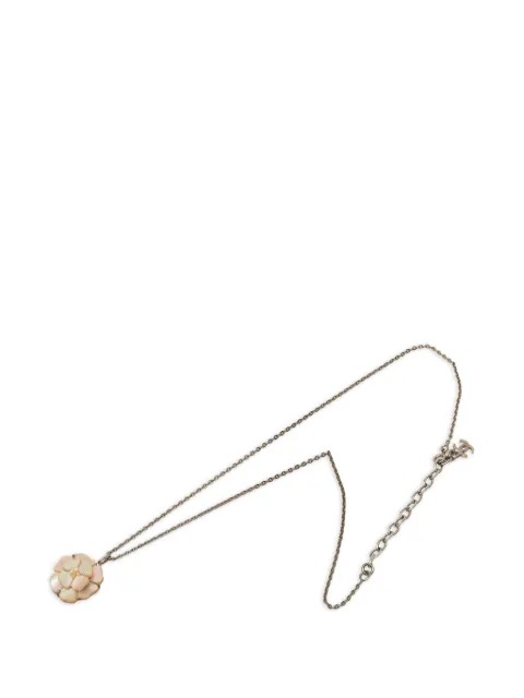 CHANEL Pre-Owned 1990-2010 Brass and Mother of Pearl Camellia Pendant Necklace costume necklace Silver WHWVQ1INHS1X7TCU