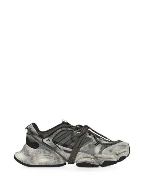adidas XLG Runner Deluxe 2.0 panelled distressed sneakers Grey KZ7202