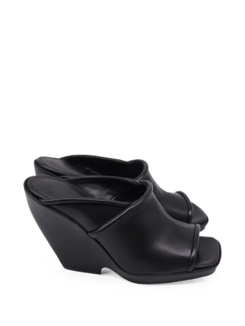 KHAITE Stagg wedge sandals Black GILTPUUSSH783533W