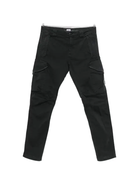 C.P. Company Lens-detail cargo pants Black 21CMPA730A005529G985