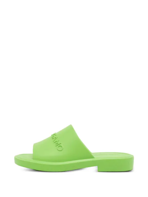 Ferragamo Pre-Owned Giuneva logo-embossed slide sandals Green 1399274