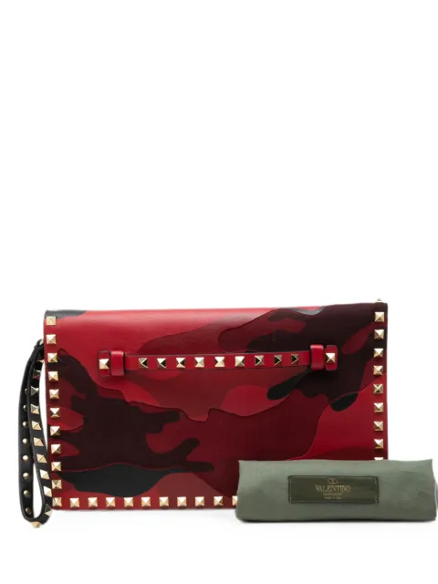 Valentino Garavani Pre-Owned 2000-2017 Canvas and Nappa Camouflage Rockstud Wristlet clutch bag Red 03KZHKCRY2IA69F8