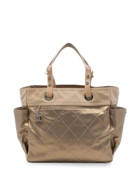 CHANEL Pre-Owned 2006-2008 Large Quilted Coated Canvas Paris Biarritz tote bag Gold 8VD1PKFMFRJRIT5I