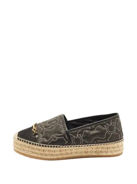 Ferragamo Pre-Owned Salvatore bow espadrille flats Black 1395244