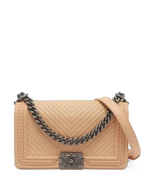 CHANEL Pre-Owned 2016-2017 medium Boy shoulder bag Neutrals 1393321
